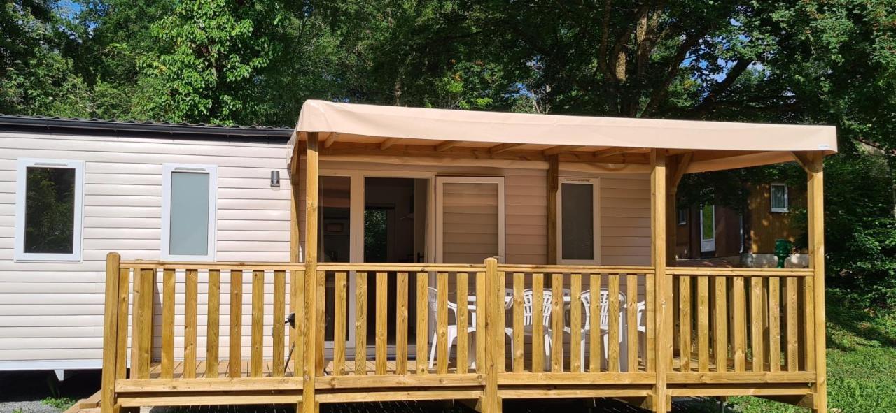 Camping Domaine Papillon Reyrevignes  外观 照片